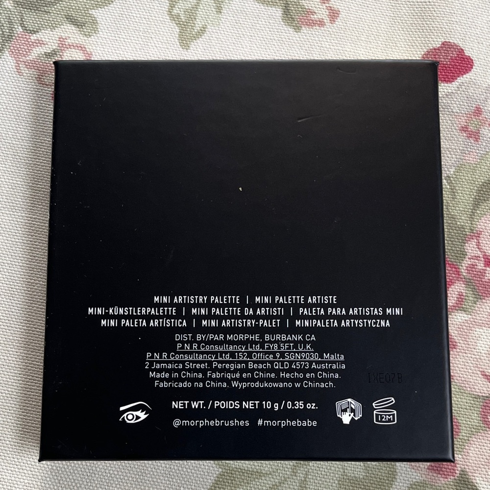 Disney Mickey Mouse Eyeshadow Palette Truth be Bold Mini matte and shimmer - Picture 6 of 9